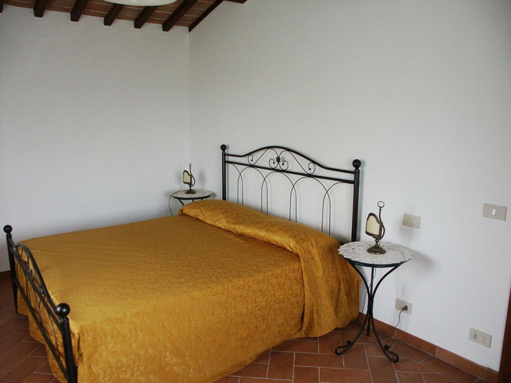Agriturismo Podere Ossaia Cortona Pokoj fotografie